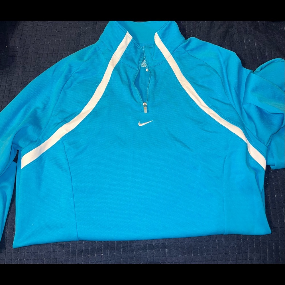 Nike Dryfit long sleeve